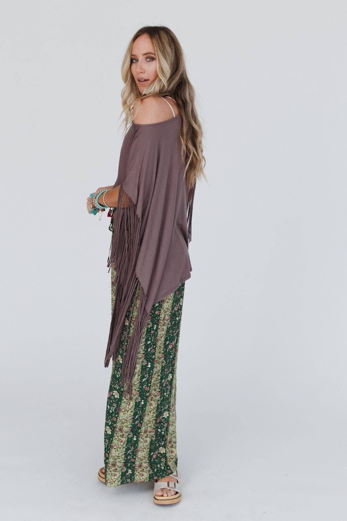Western Showstopper Fringe Top - Mocha