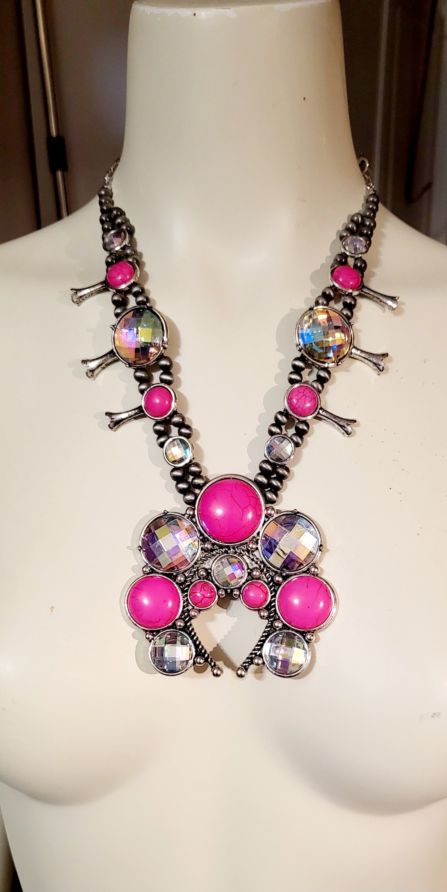 Pink squash blossom western fashion bling necklace