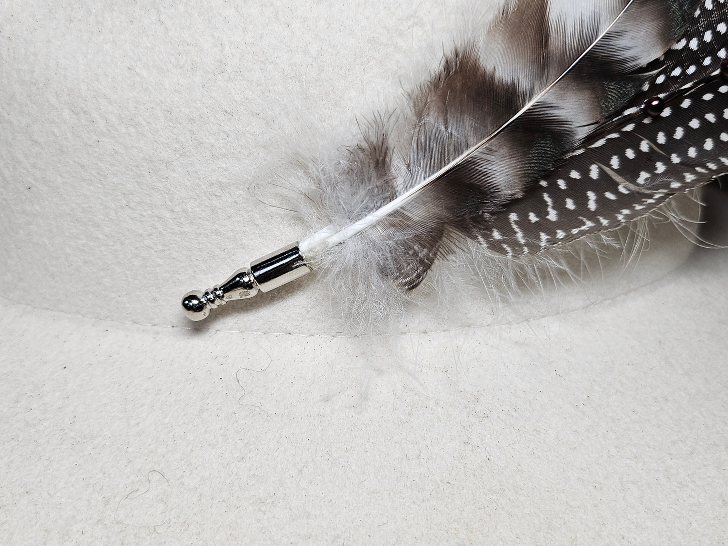 Genuine feather hat pin brooch with brown pearls