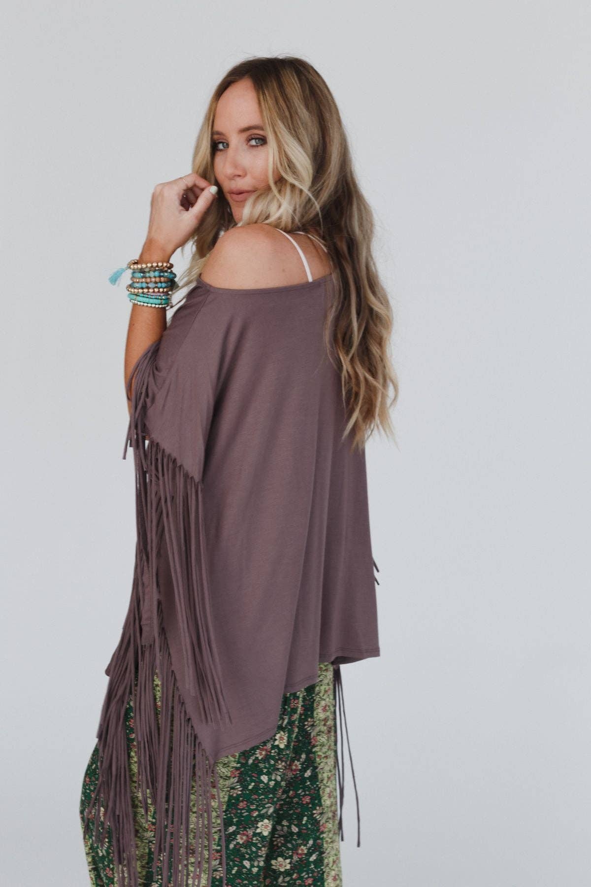 Western Showstopper Fringe Top - Mocha