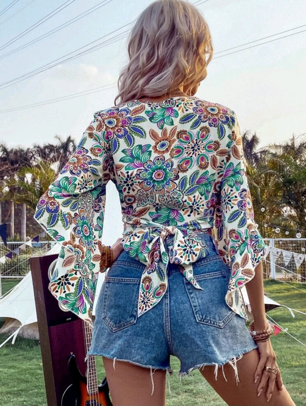 FLORAL PRINT sleeved cropped blouse