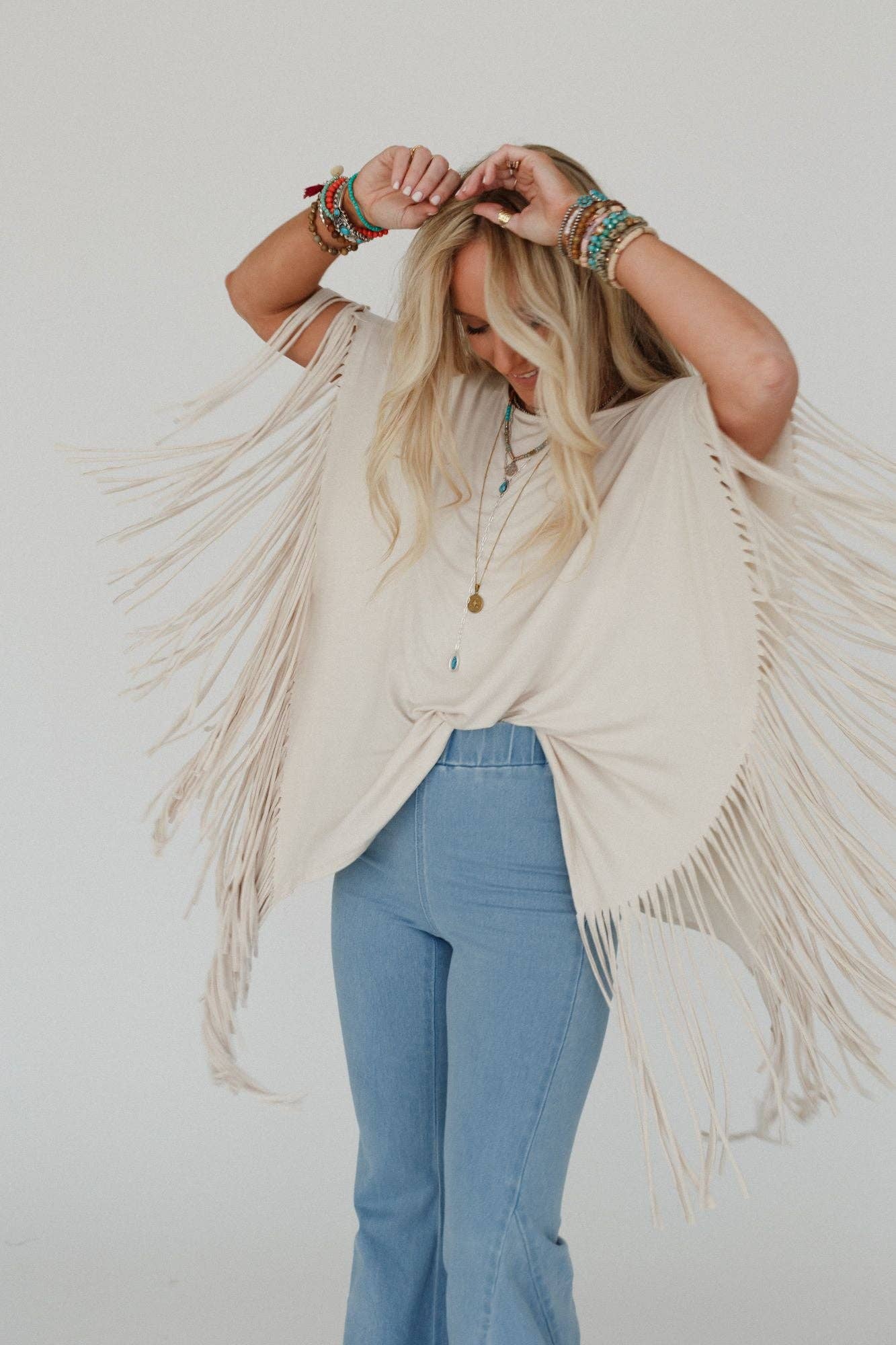 Western Showstopper Fringe Top - Oat