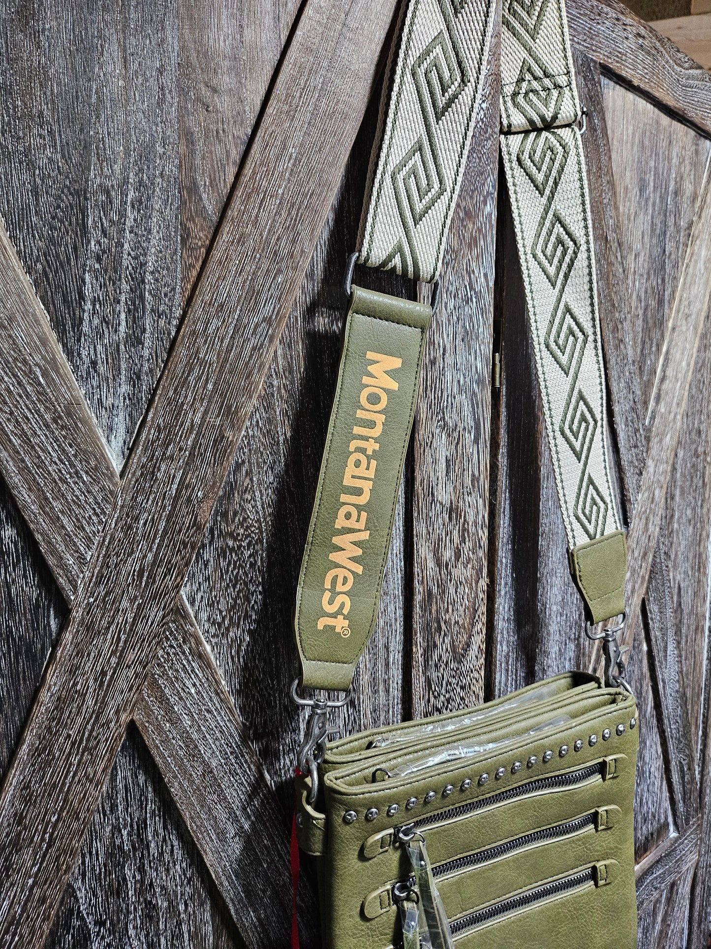 Crossbody Bag with multi zipper pockets