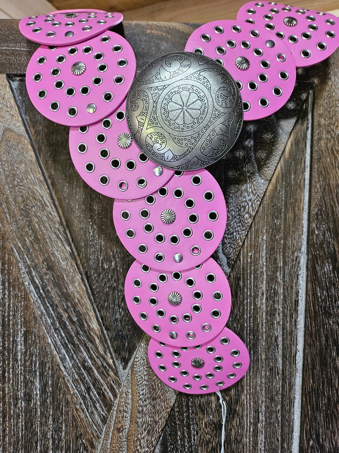 Pink disc belt