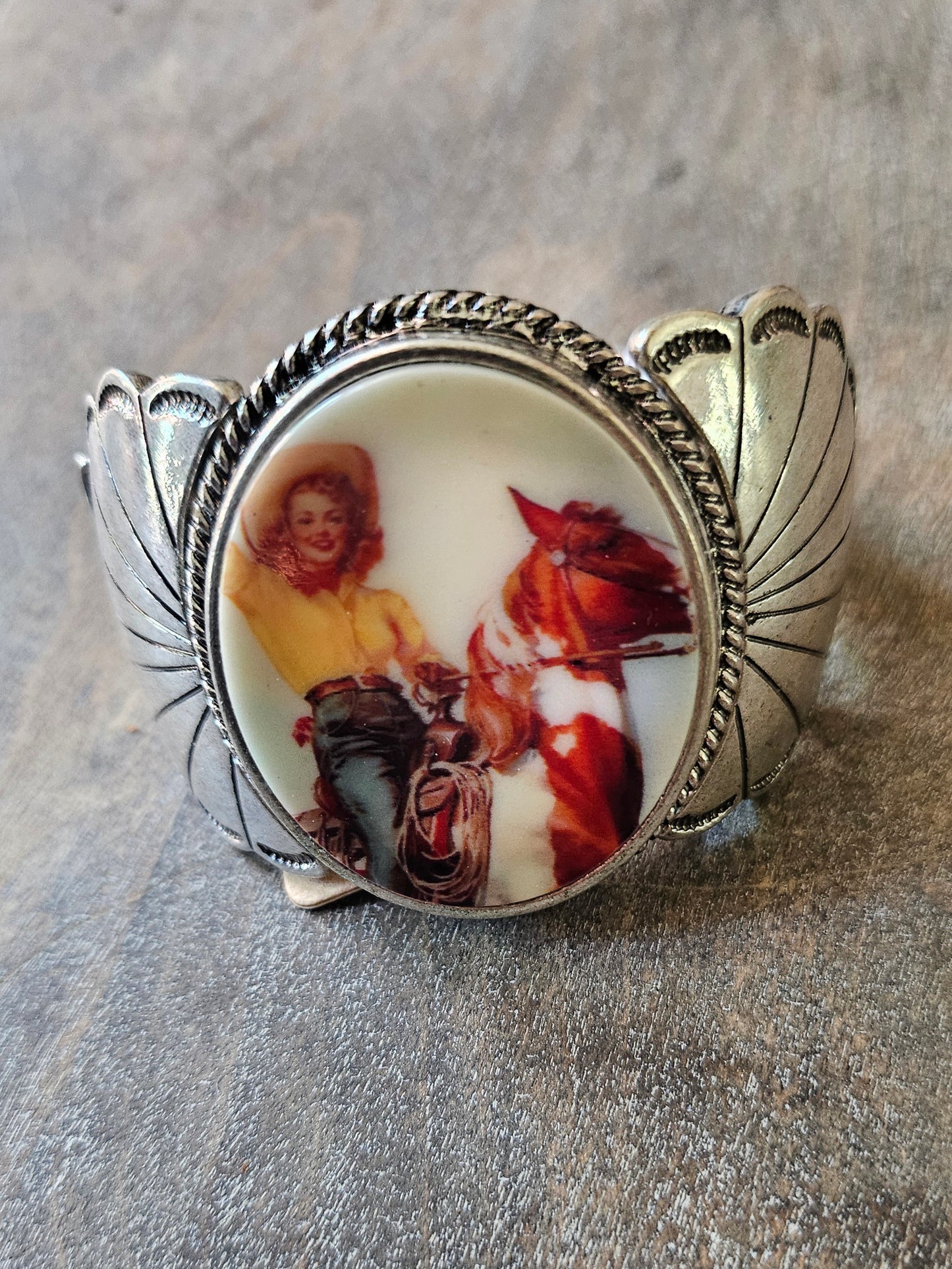 Western Vintage Silver Cowgirl Portrait Cuff Stretch Bracelet