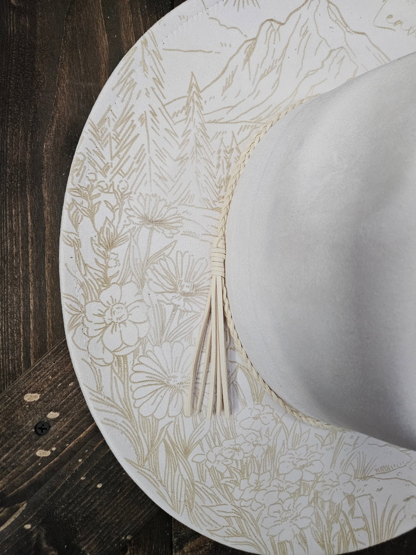 Engraved Floral Mountain Fedora Hat