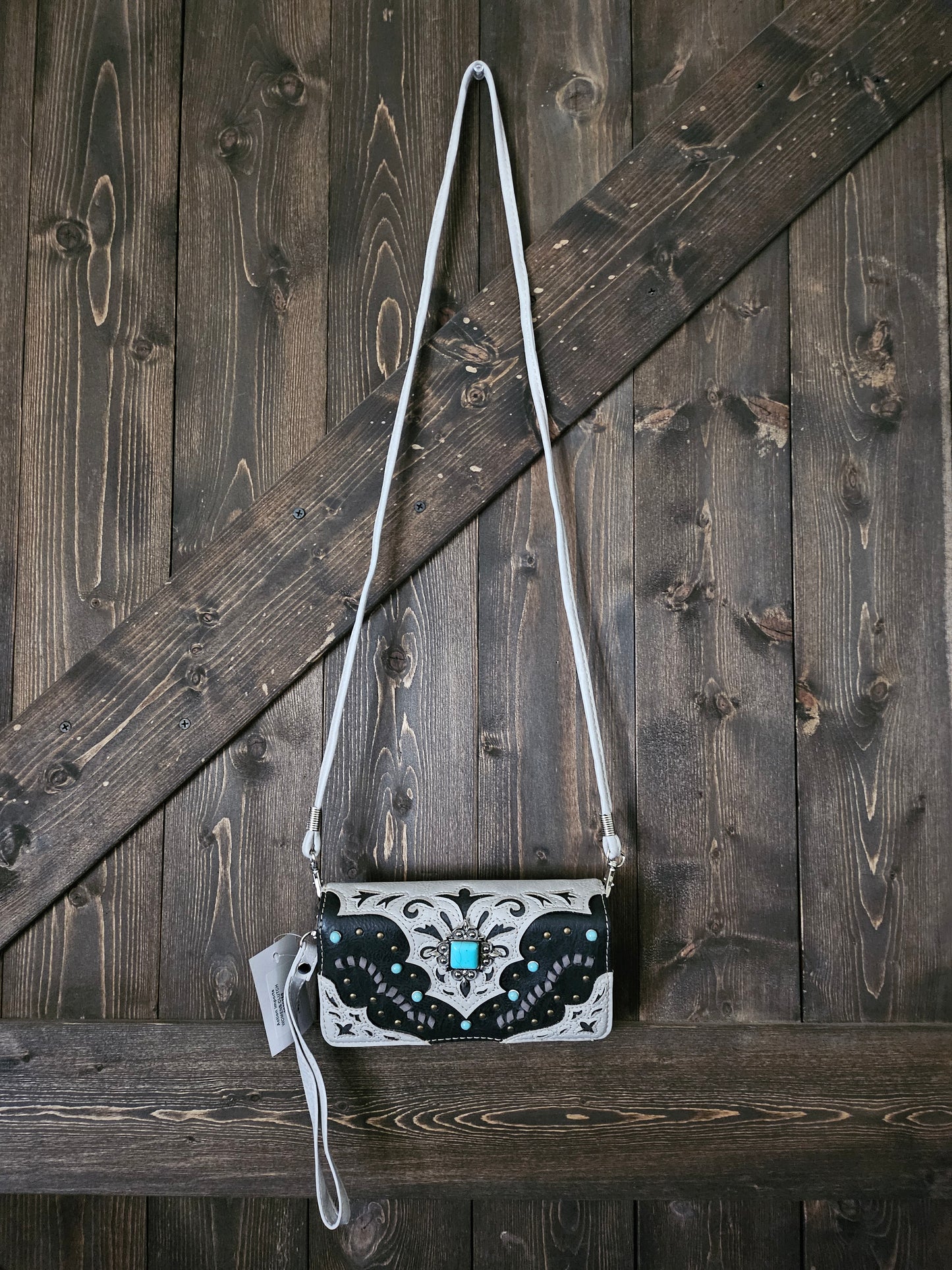 Western Faux Leather Turquoise Accent Wallet Crossbody Wristlet