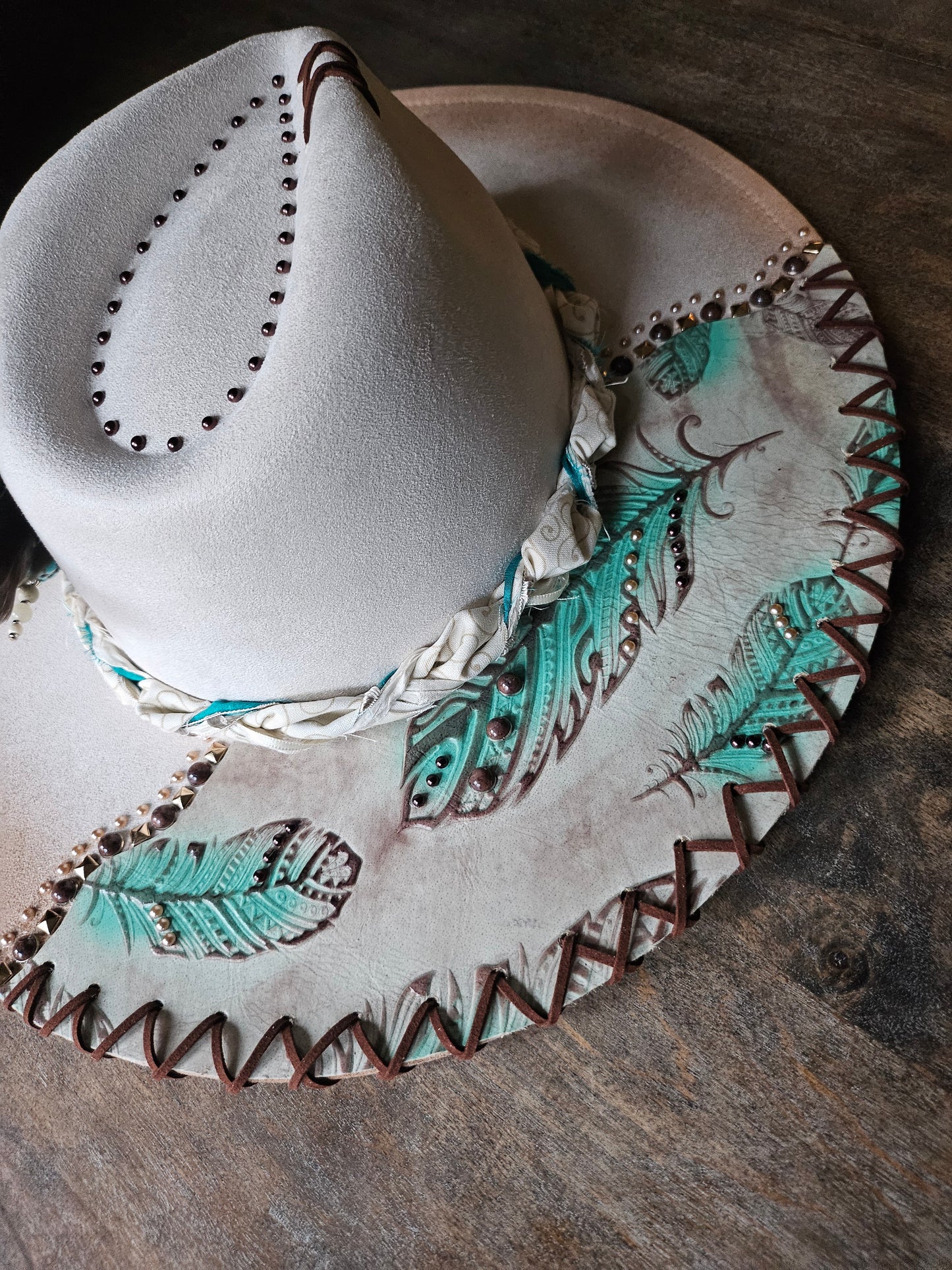 Ivory Fedora cowboy hat with embossed leather