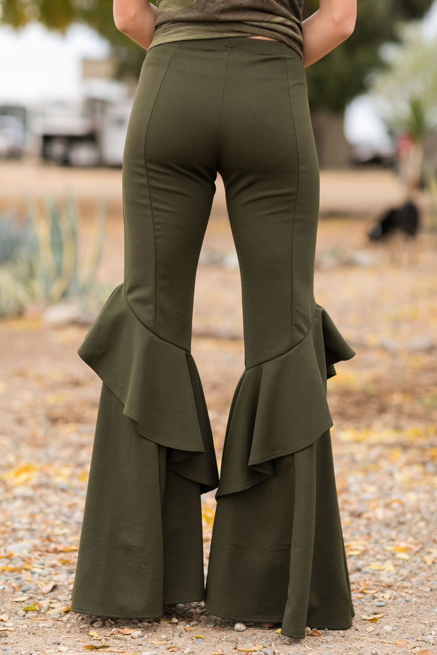 Senorita bells flare ruffle pants