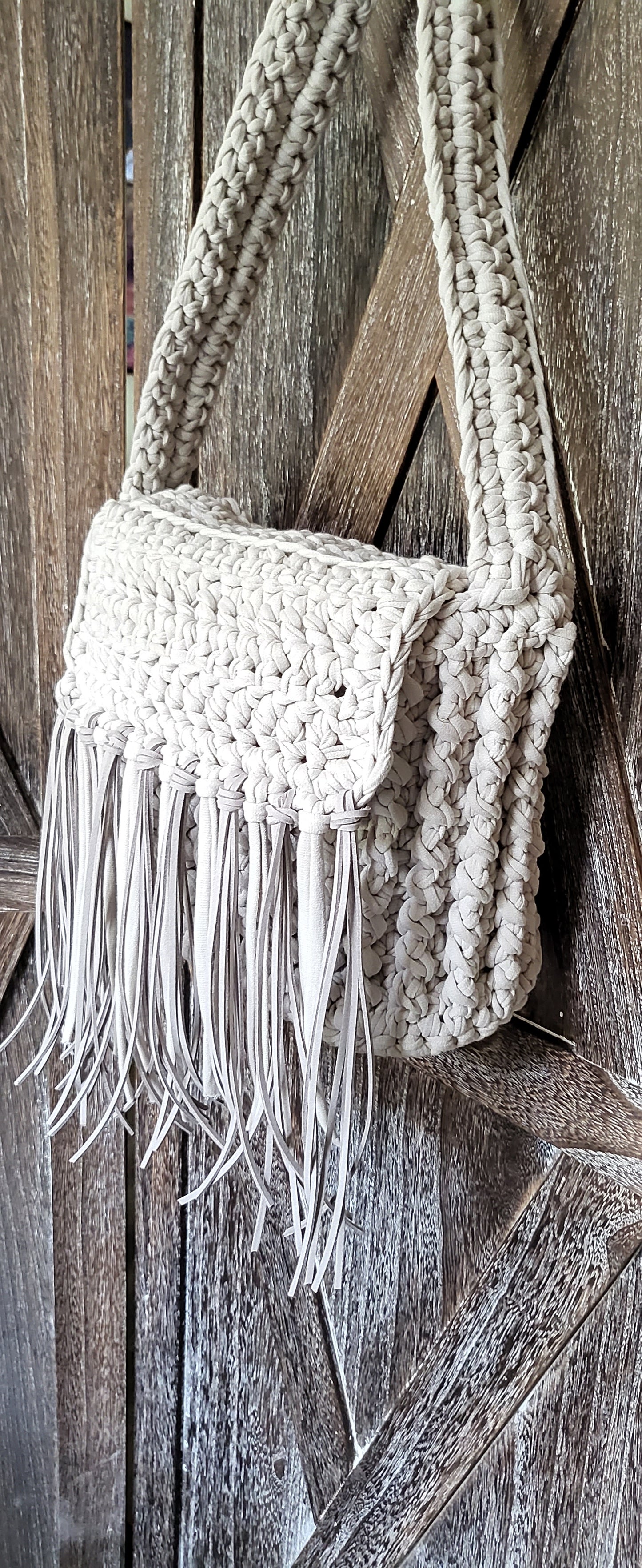 CROCHET FRINGE BOHO SHOULDER BAG PURSE AVAILABLE IN THREE COLORS