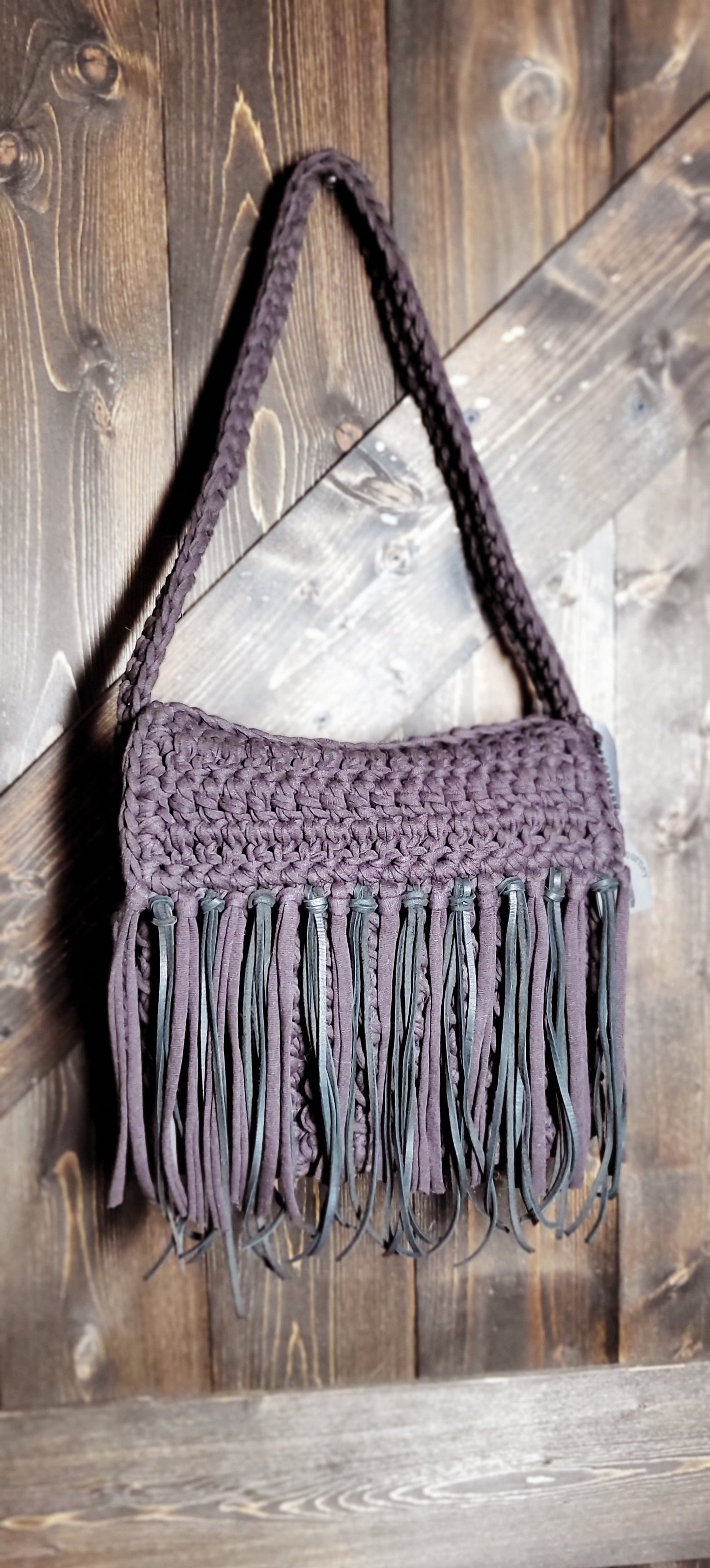 CROCHET FRINGE BOHO SHOULDER BAG PURSE AVAILABLE IN THREE COLORS