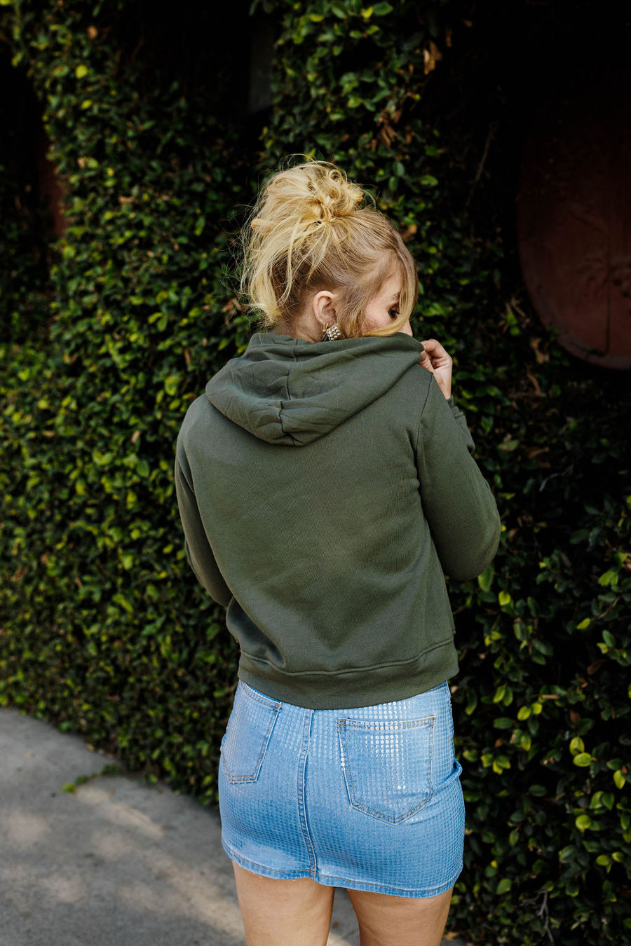 Rodeo Quincy Romantic Rose zip-up hoodie.