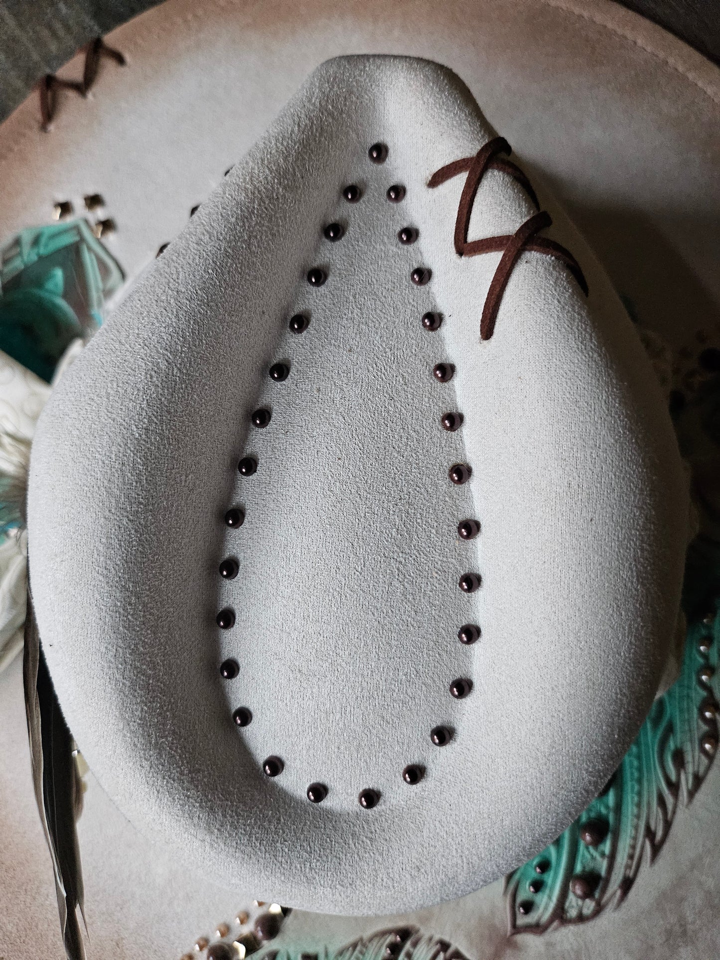 Ivory Fedora cowboy hat with embossed leather